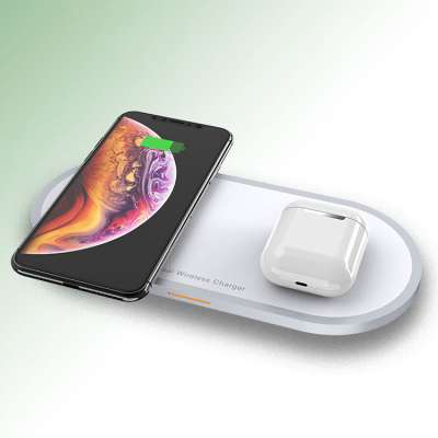 2020 Latest 2 IN 1 Wireless Charger Universal Qi Wireless Charger Dual Charger  for Mobile phone